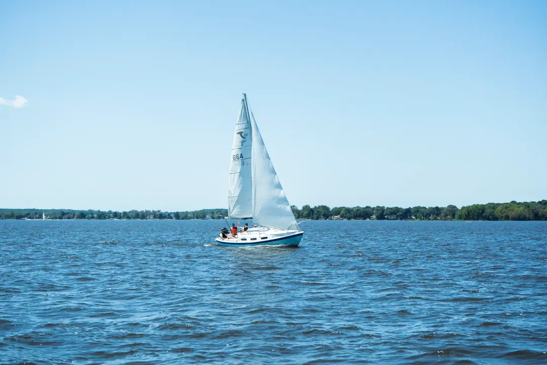 School Sailing 4 Winds Sailing School