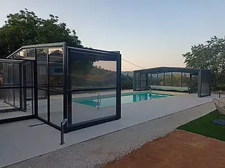 Pool "Au Cours D'eau"