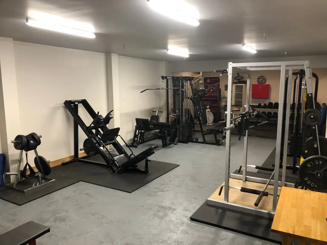 Iron Valley Strength & Barbell