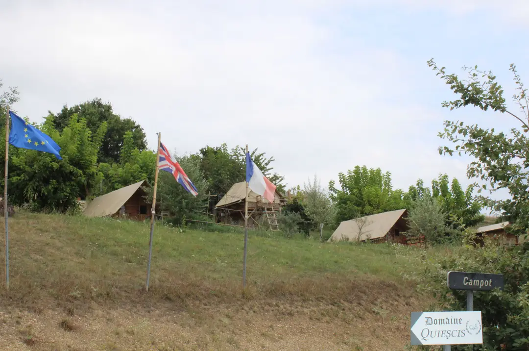 QUIESCIS : camping, chambres d'hôtes, accueil vélo, canal des deux mers, entre Bordeaux et Toulouse