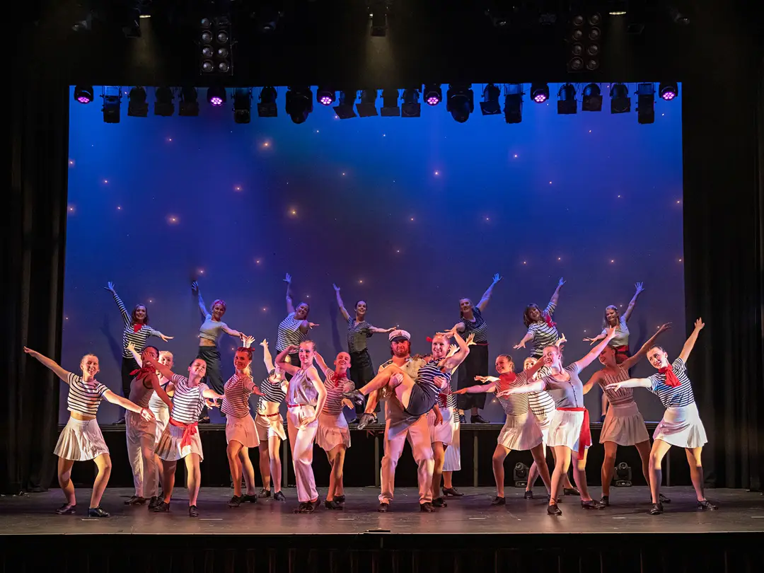 Dancing Feet Academy Of Dance