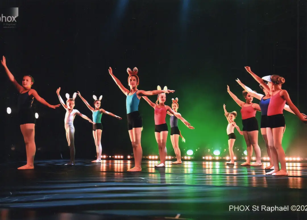 Arabesque83
