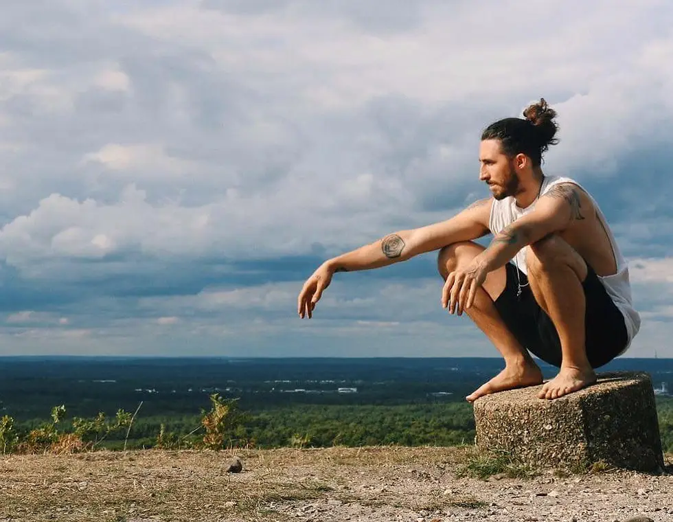 Max Walsh Yoga