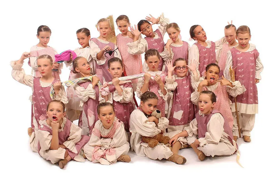 Pose Performing Arts