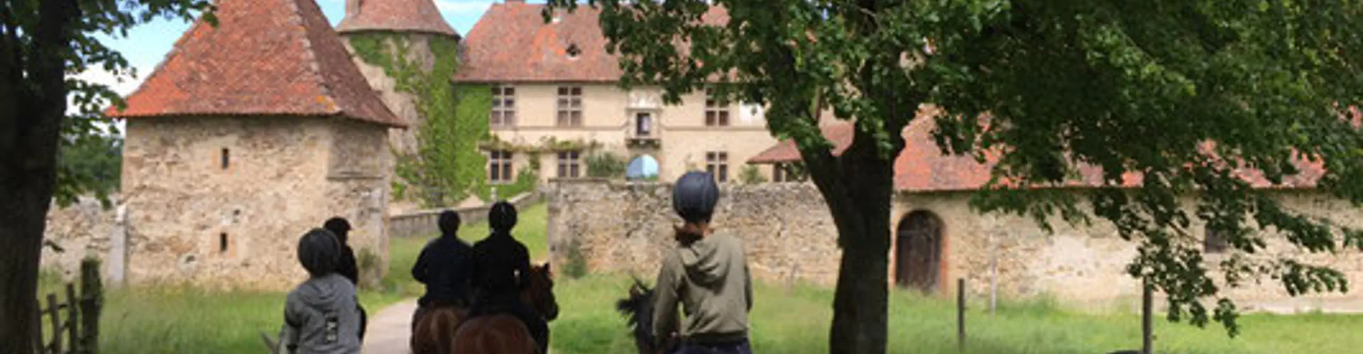 Stables Des Collines