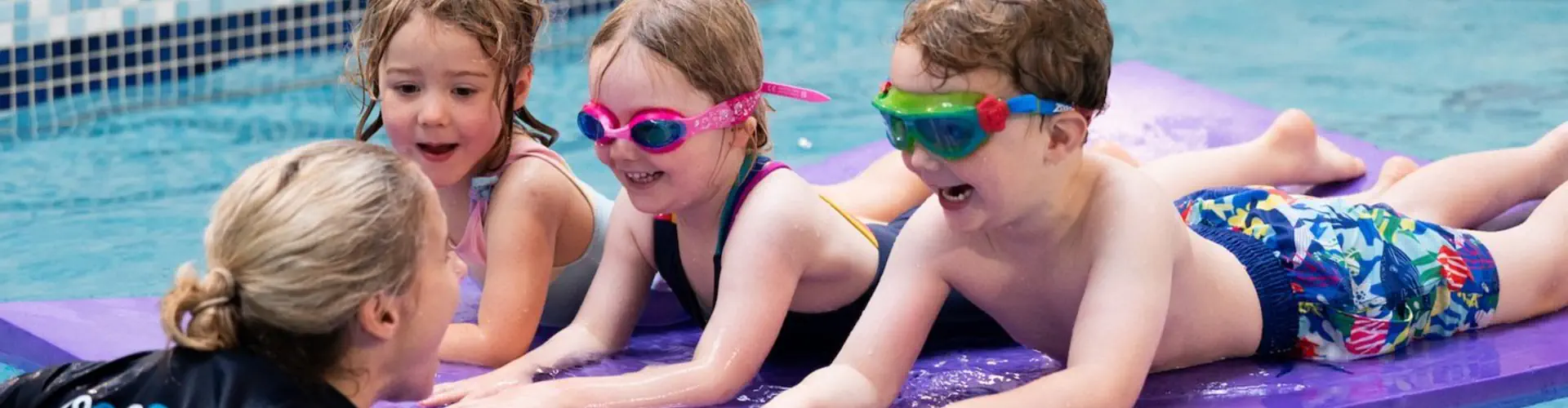 Children’s swimming lessons