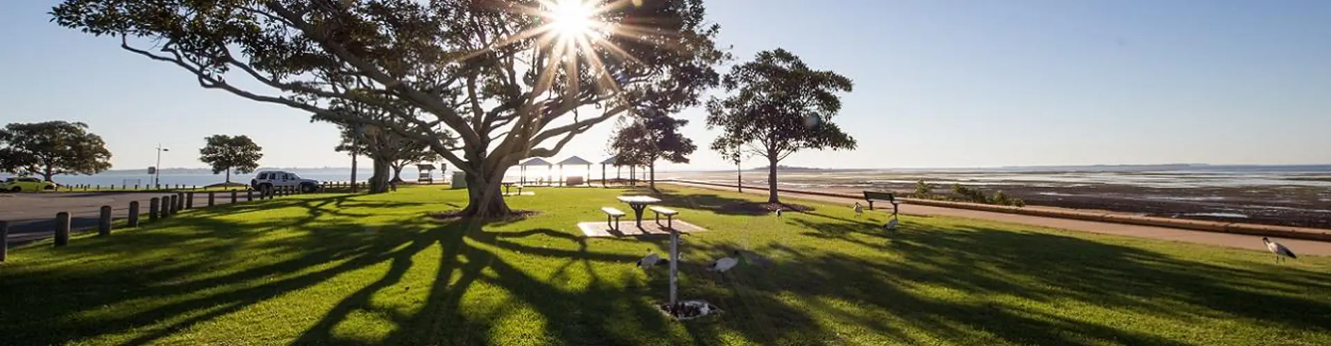 Raby Bay Esplanade Park - Half Basketball court