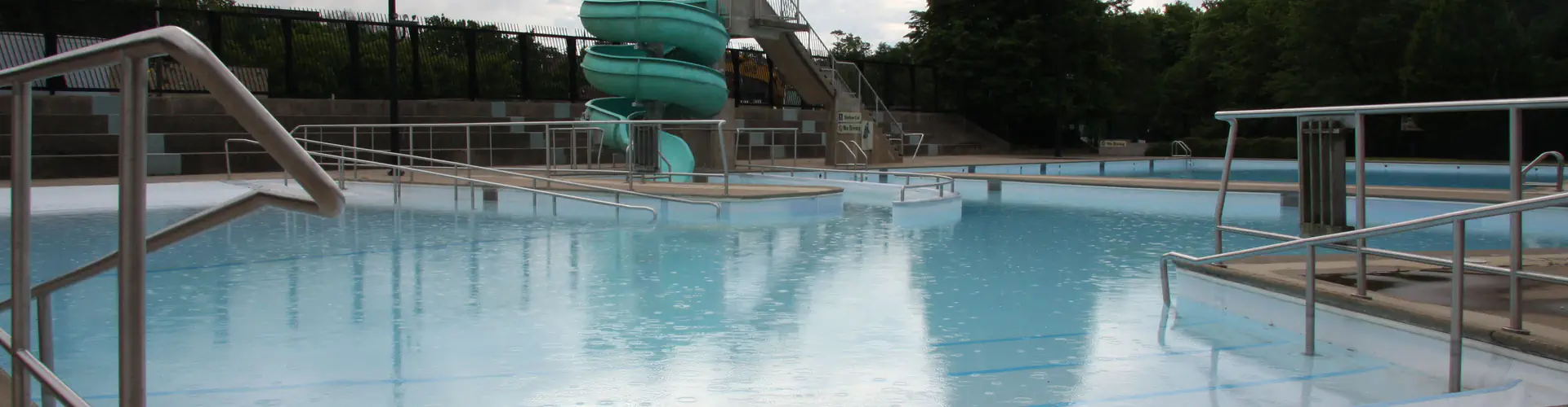 Riverdale Park East Outdoor Pool