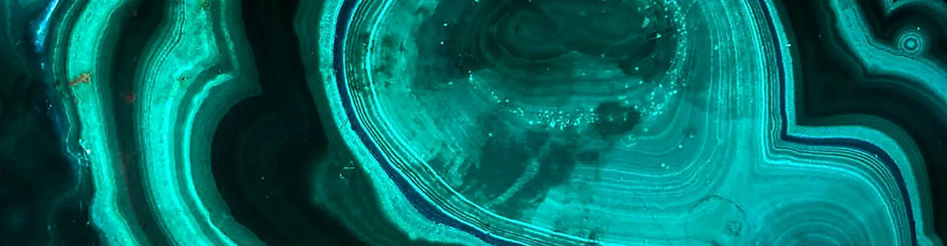 Global Tribe Crystals, Bookshop and Coffee shop