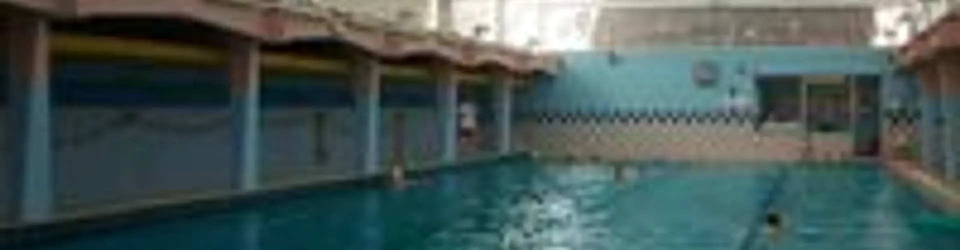 Pablo Neruda pool Nimes