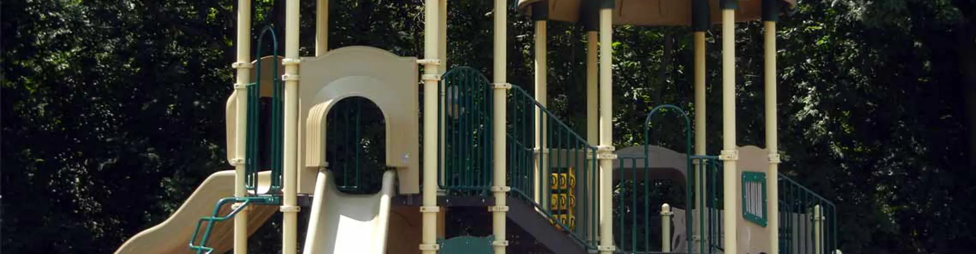 Coronation Park-volleyball court