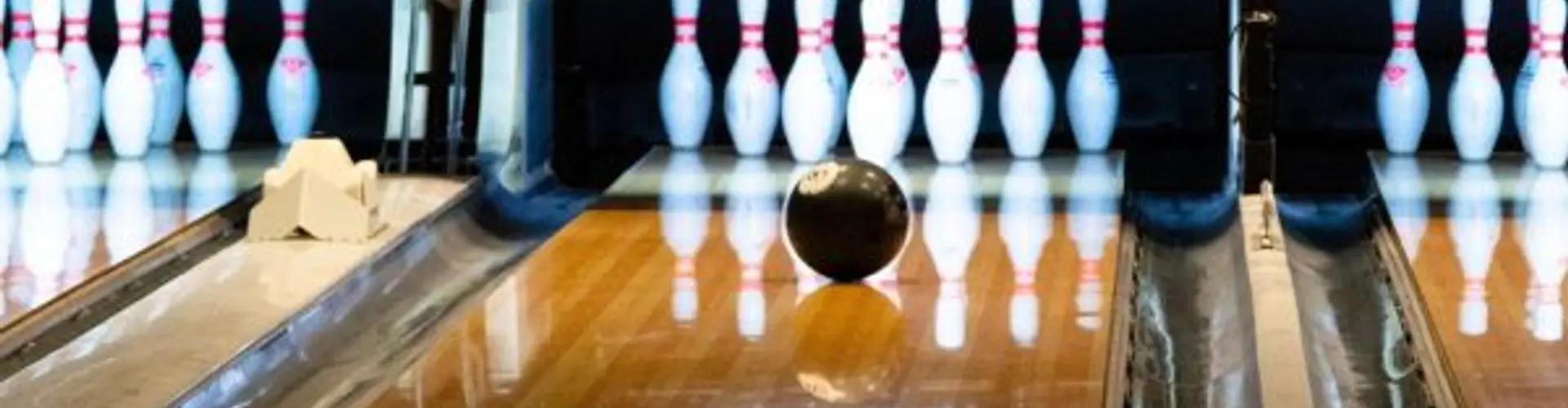 Bowling Paxton