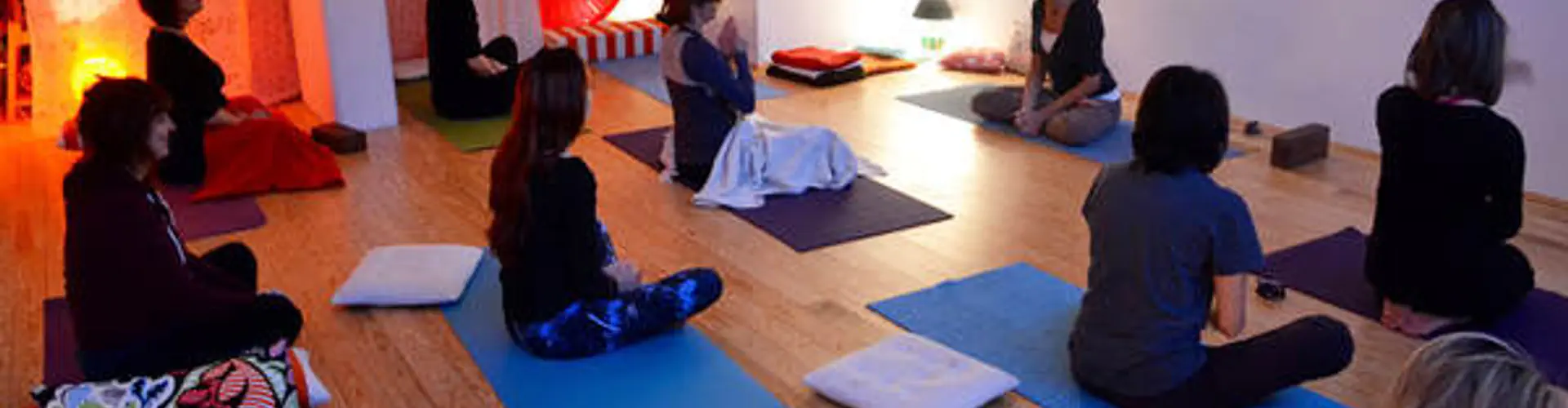 Mu Nandasri Hatha Yoga