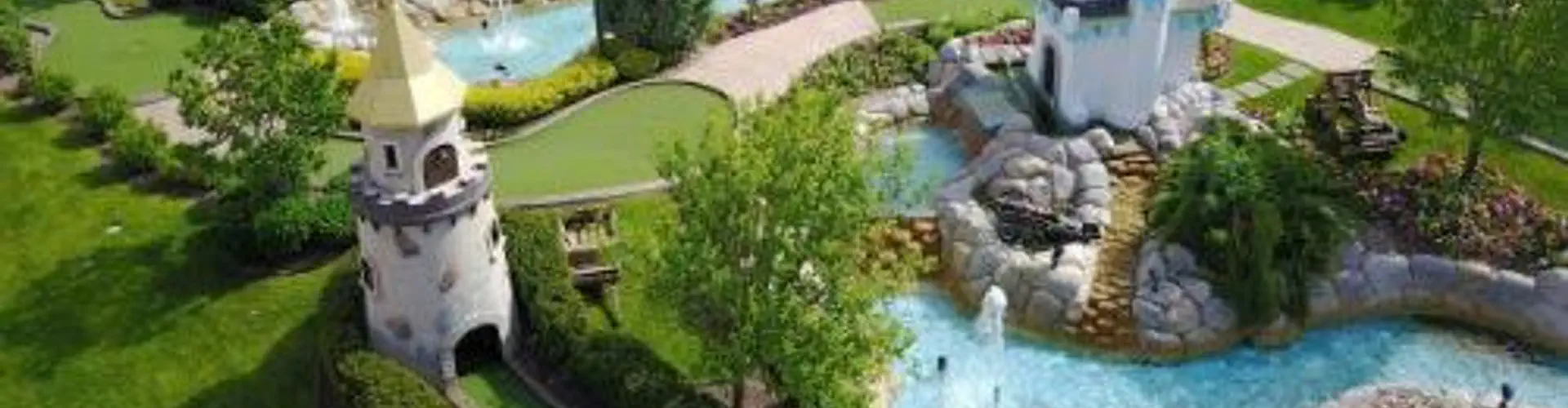 Putt 'N Bounce Mini Golf