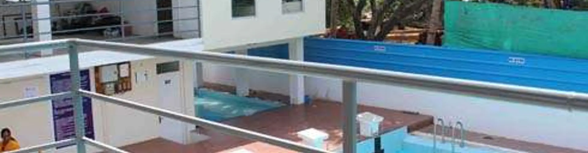 Waves Swim Academy