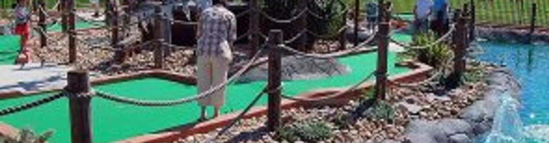 Pirates Bay Adventure Golf