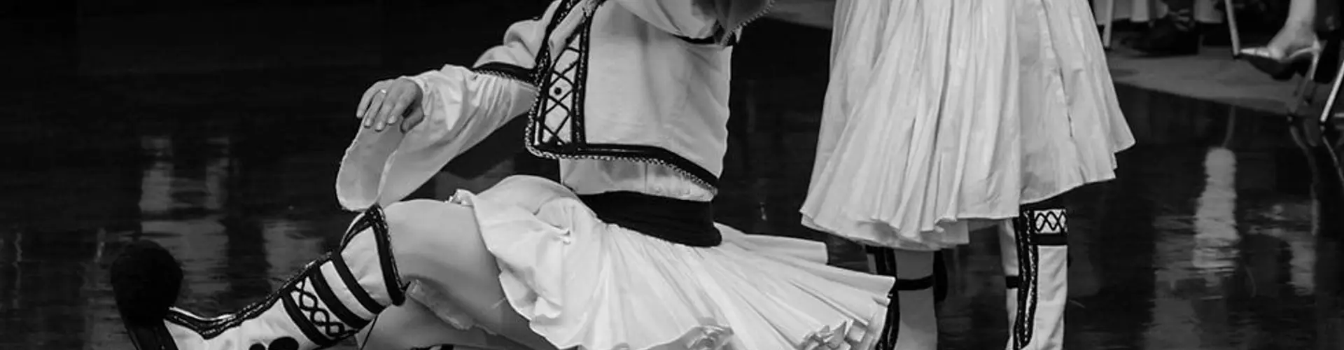 Troupe Folklorique Grecque Syrtaki (La)