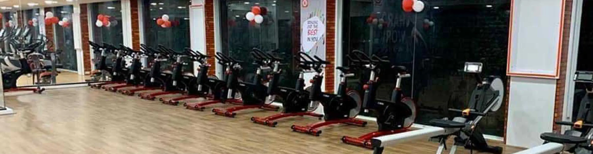 KRONOS FITNESS, PHYSIOTHERAPY CENTER AND DIET CLINIC BARSHI ROAD, LATUR.