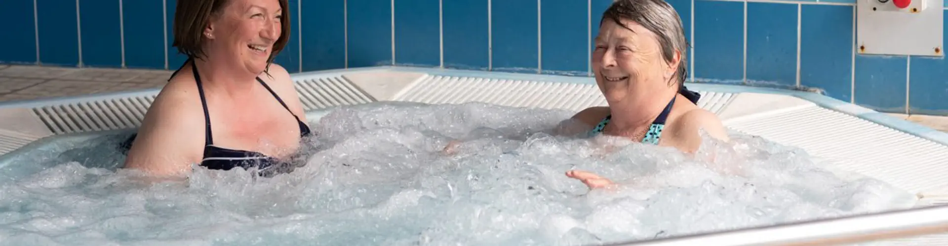 Oasis Leisure Club I Pool, Sauna, Hot Tub, Steam Room, Gym