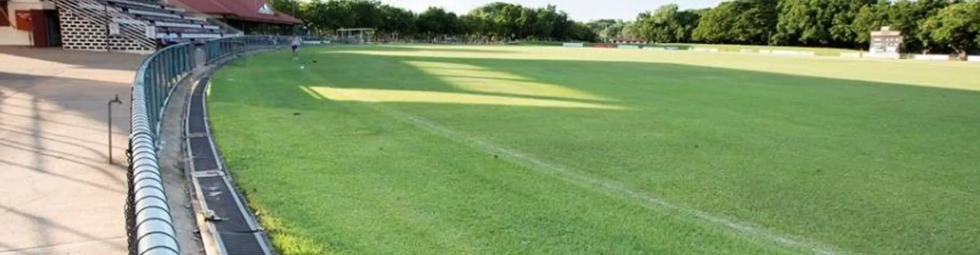 Gardens Oval 1