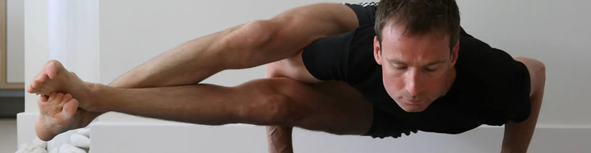 Iyengar yoga classes