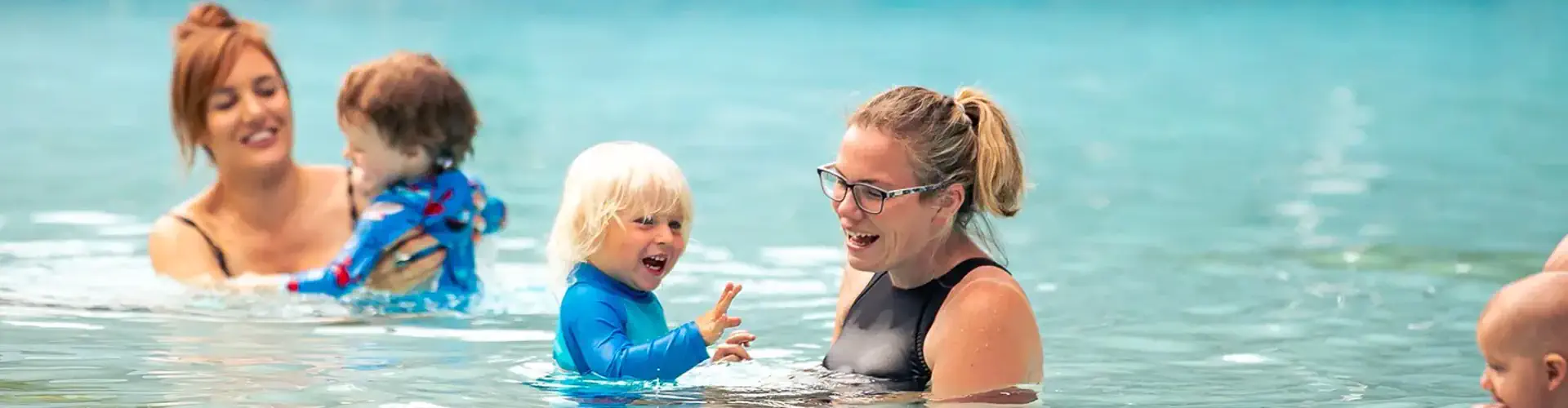 Bubbles Swimming Session
