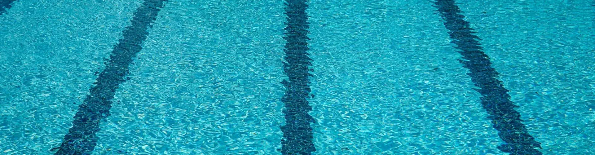 Piscine De Plumelec