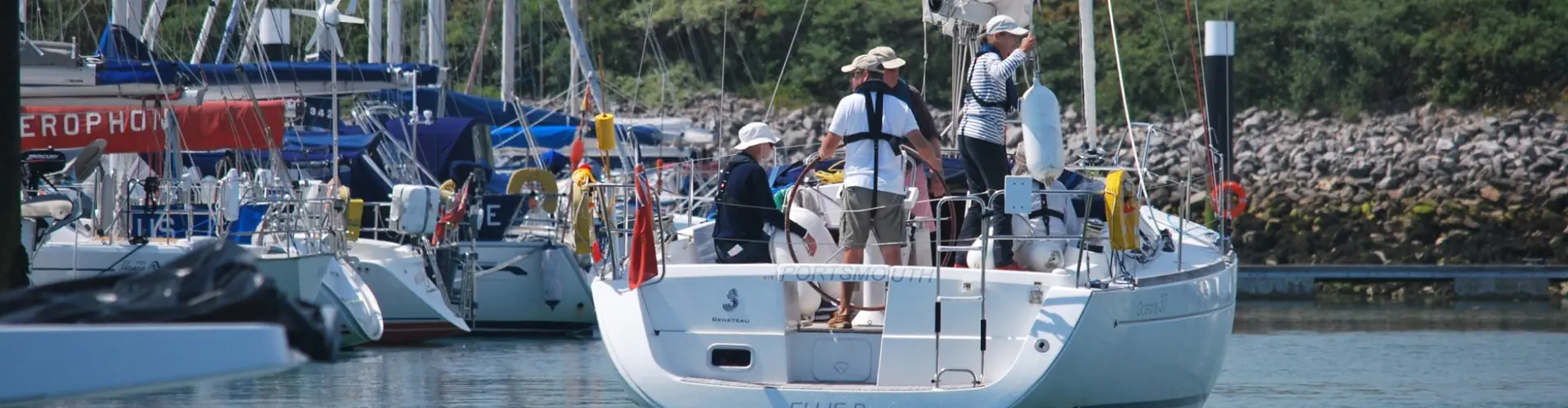 Four Seasons Yacht Charter & Sailing School