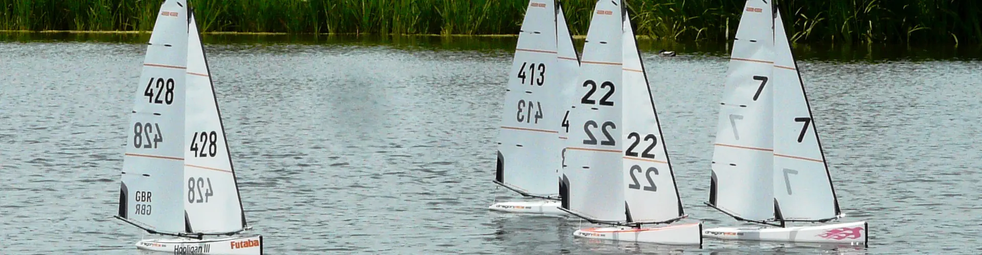 HAMPTON COURT MODEL YACHT CLUB