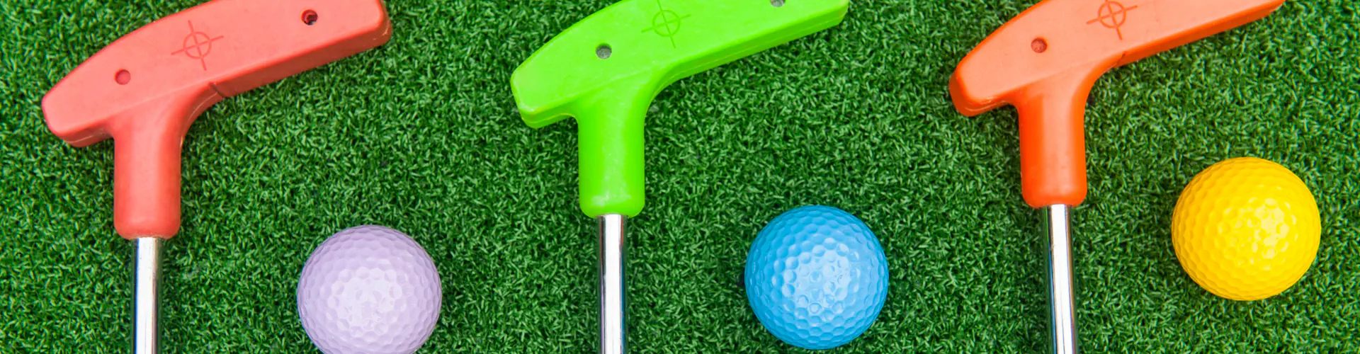 Mega Mini Golf