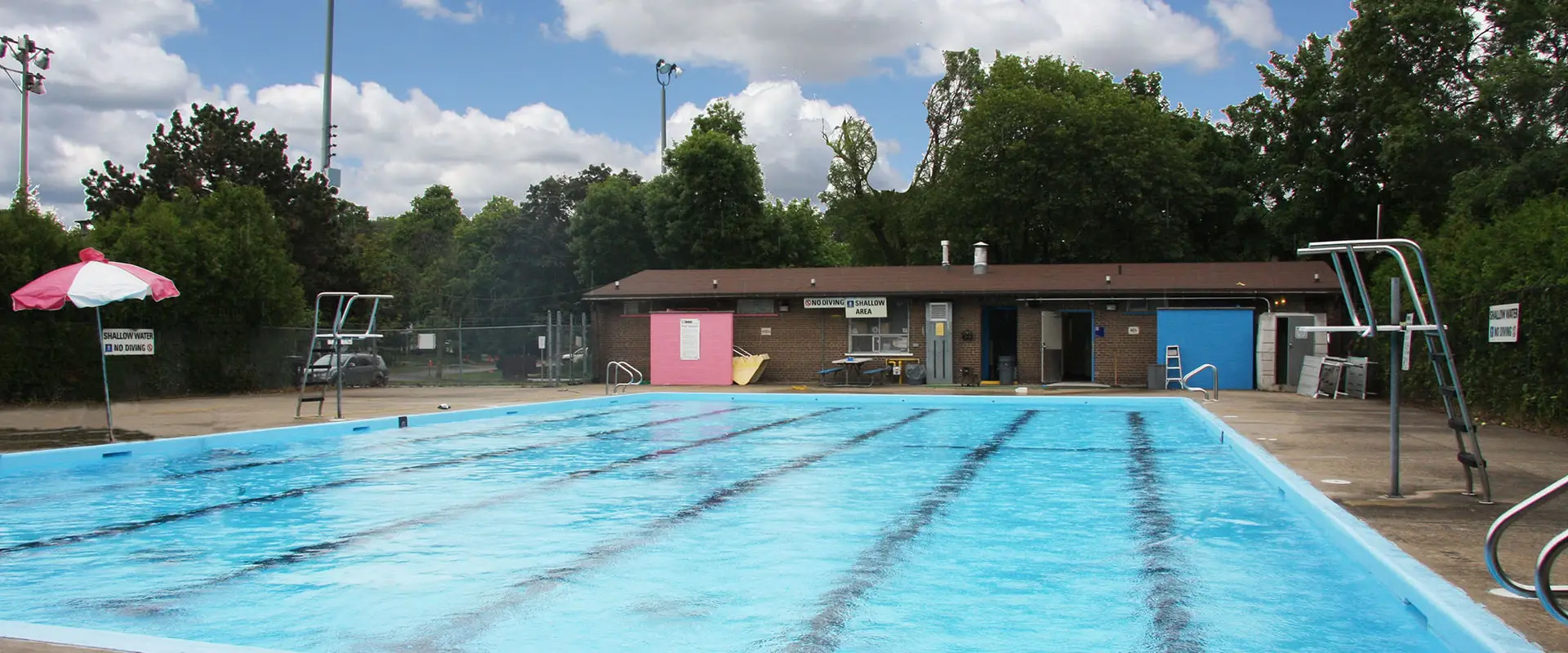 Richmond Gardens Outdoor Pool