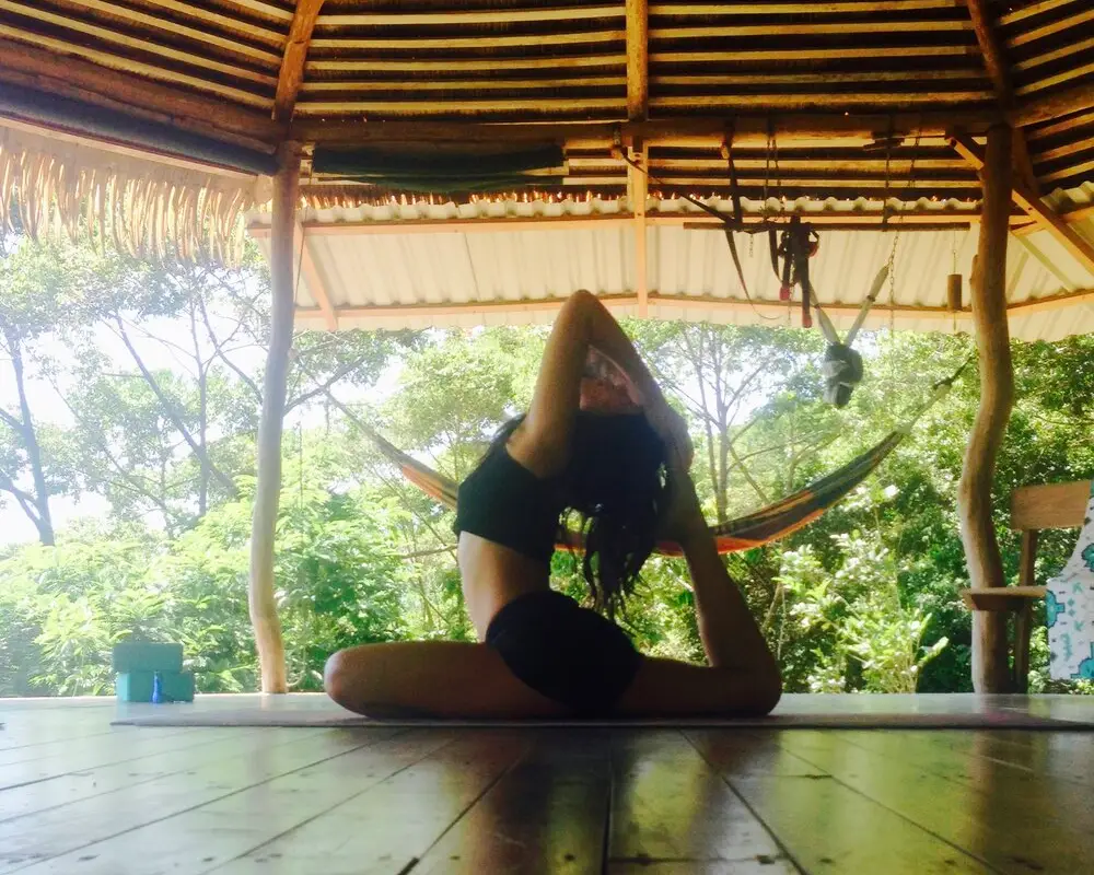 Sandy Wu, Registered Acupuncturist (R.Ac), Nutritionist (RHN), Yoga Instructor (E-RYT500)