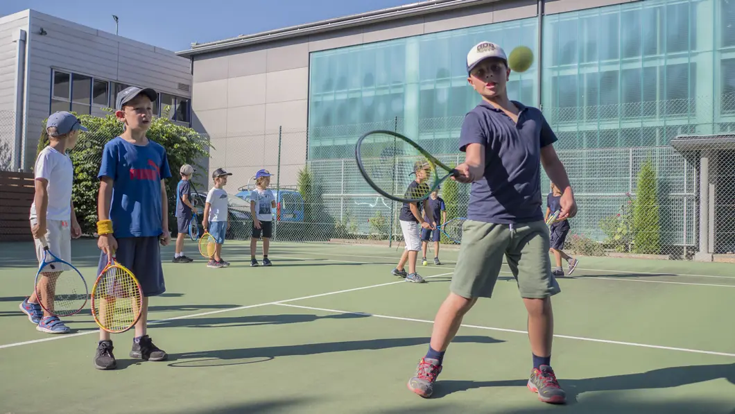Cuc Recreation & Holidays