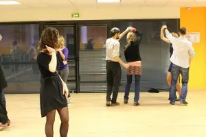 A Mi Dance