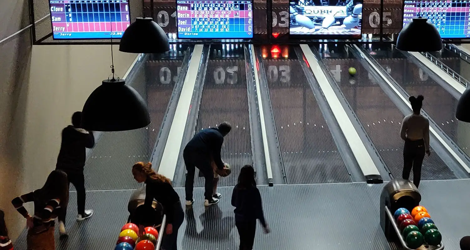 Central 8 Bowling, laser game, trampoline Condé sur Sarthe - Alençon