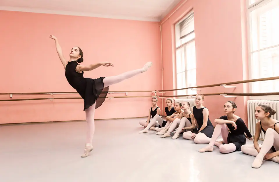 Dance School Caroline Lemaître