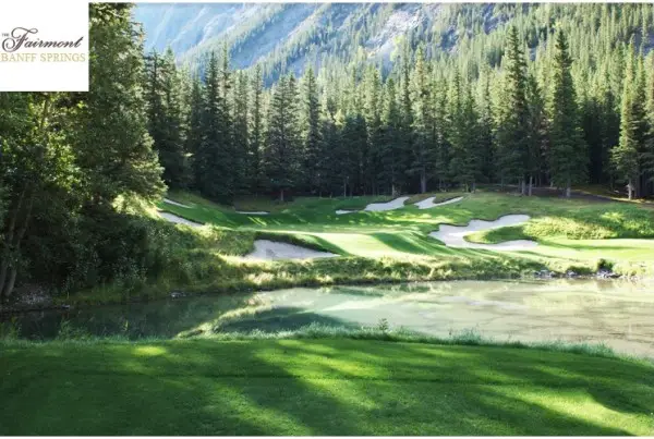 FarAway Greens Indoor Golf