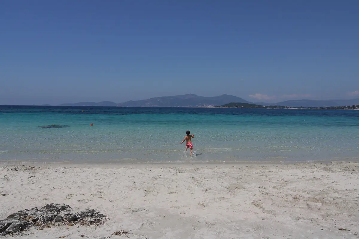 A Casa Ghjalla location gîte rural familial de vacances avec piscine proche plage PORTICCIO AJACCIO