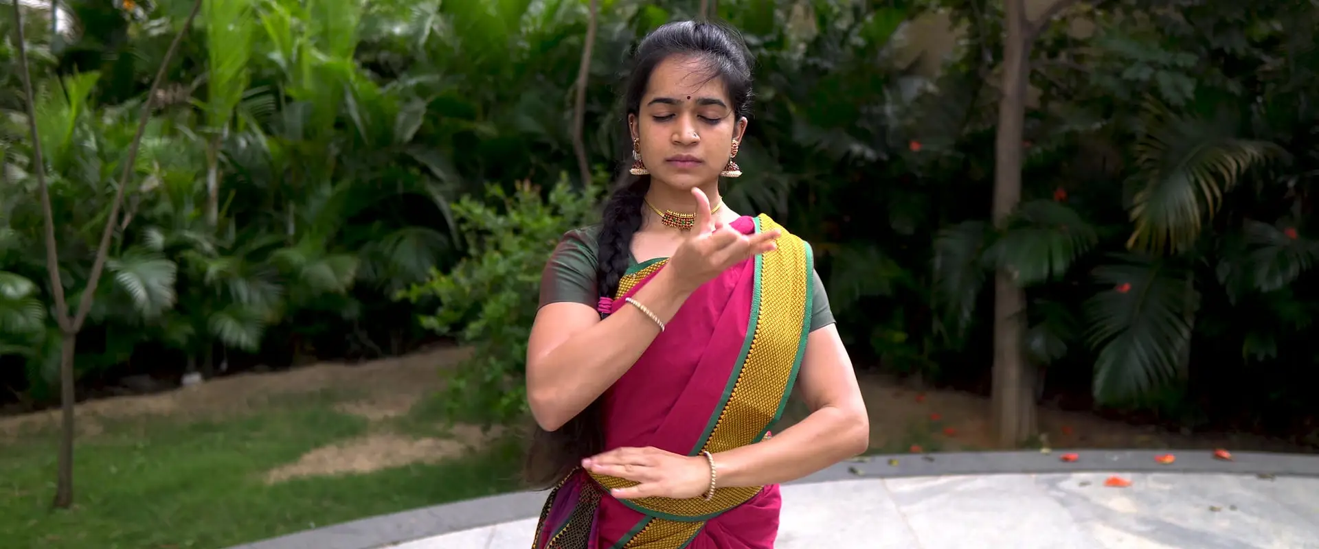 Online Bharatanatyam Classes by Pratibha Kini