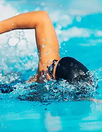 Pool Suzanne Berlioux (warning time school period)