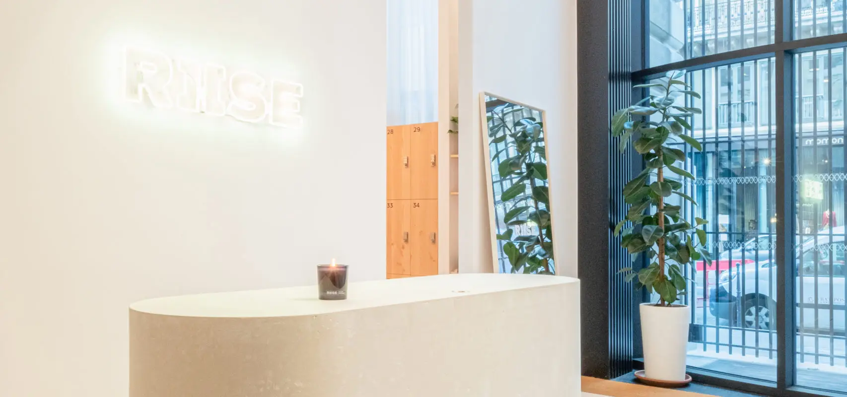 Riise Yoga Charlot