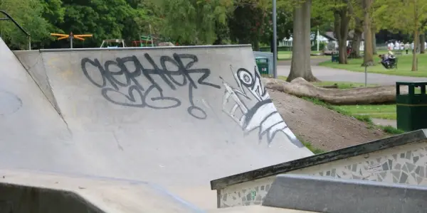 Newbold Comyn Skate Park