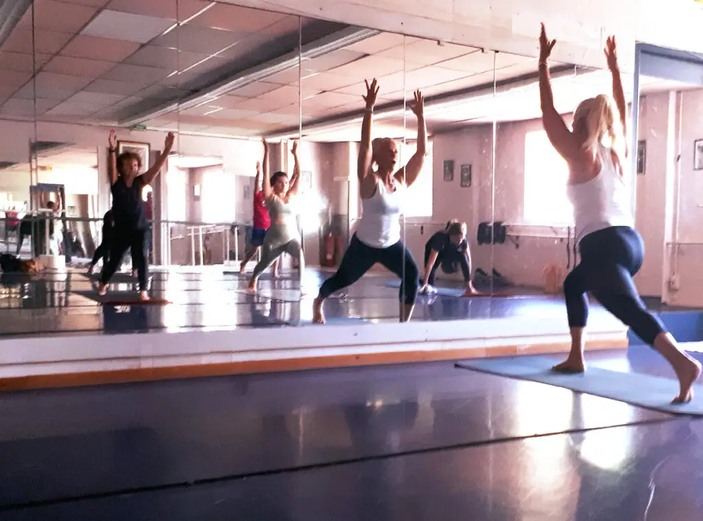 FORME TOTALE AVEC MIMI LISS