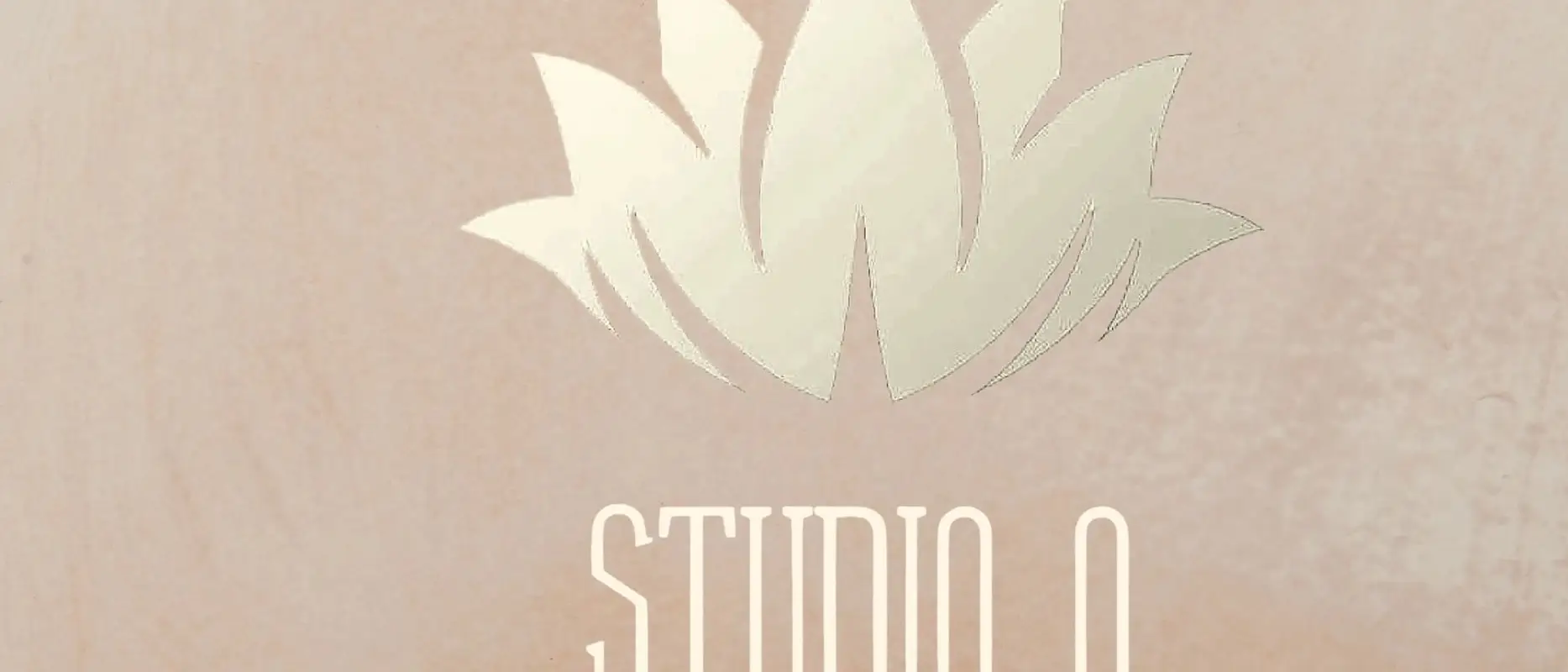 Studio Q Lounge