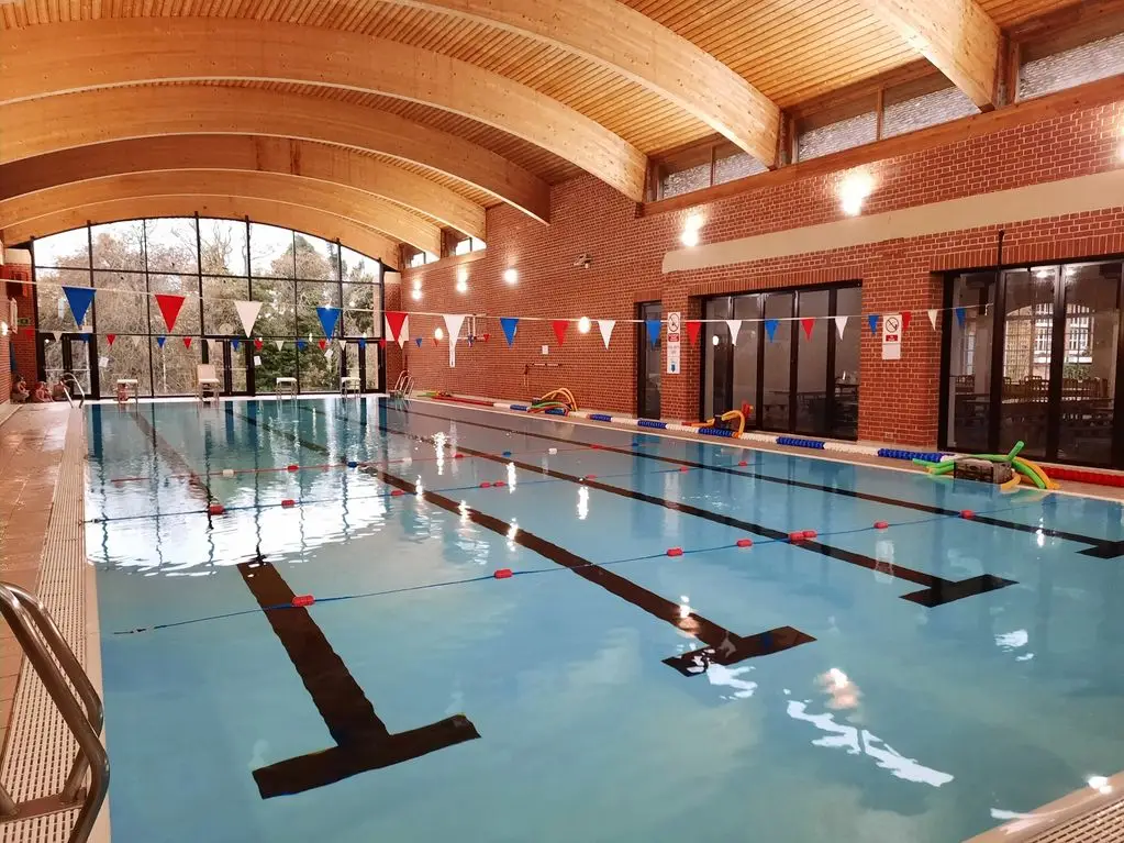 GR Swimming Schools