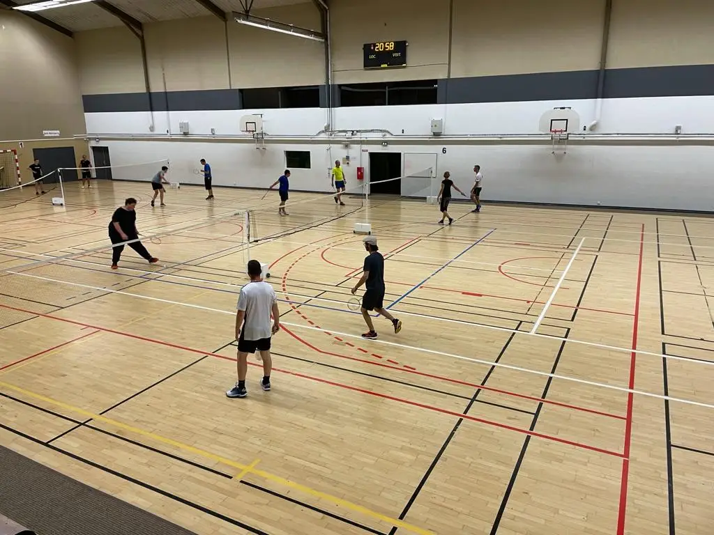 AL Bruz Badminton