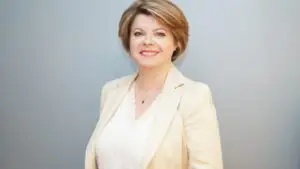 Emmanuelle Glasser