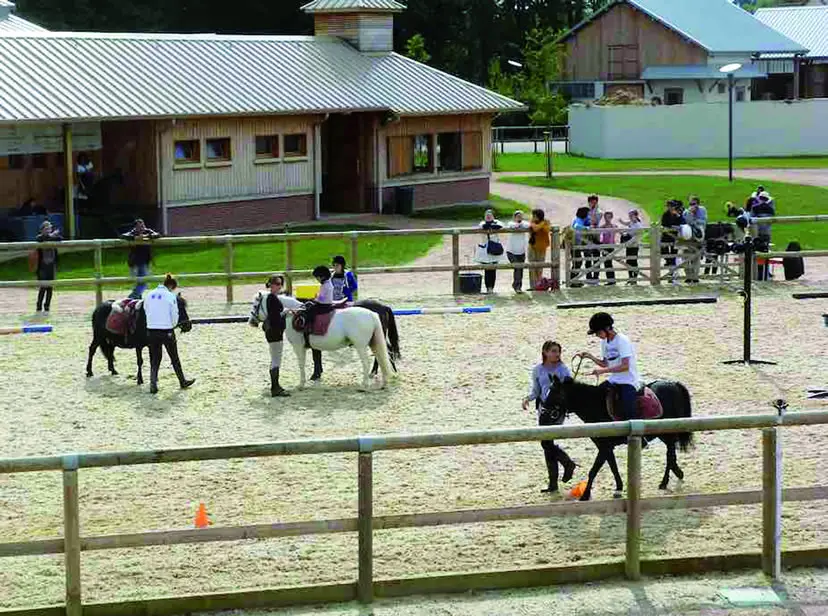 POLE INTERNATIONAL DU CHEVAL