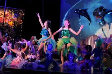 Dance School Company Comme Des Artistes