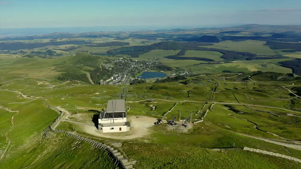 Super-Besse